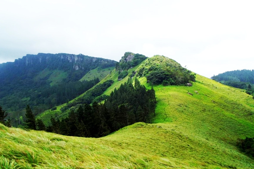 Hanthana Mountain Range